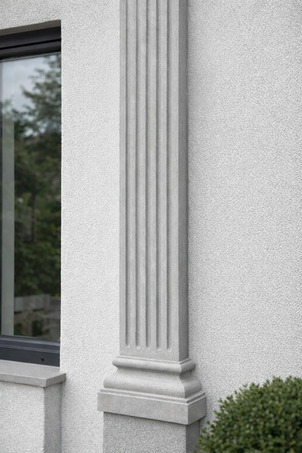 Köpfe und Sockel für Pilaster